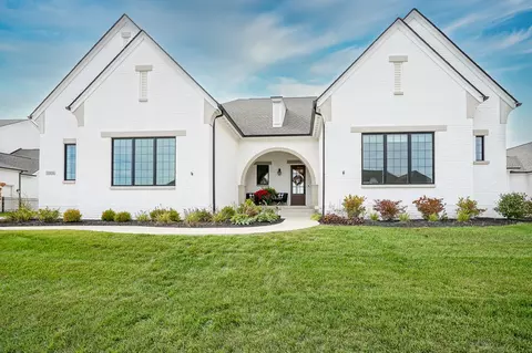 15928 Nocturne Dr, Westfield, IN 46074