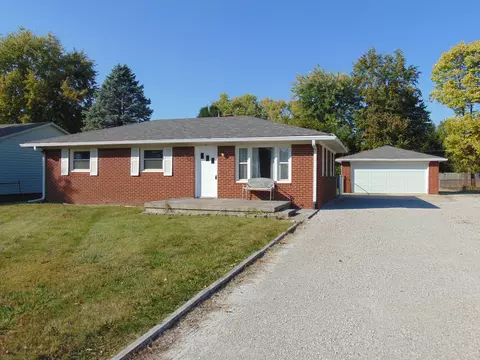 720 Orchard Ln, Greenwood, IN 46142
