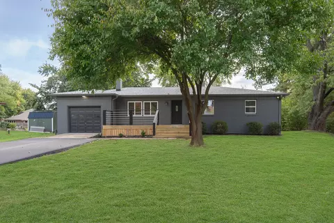 155 Dixie Dr, Indianapolis, IN 46227