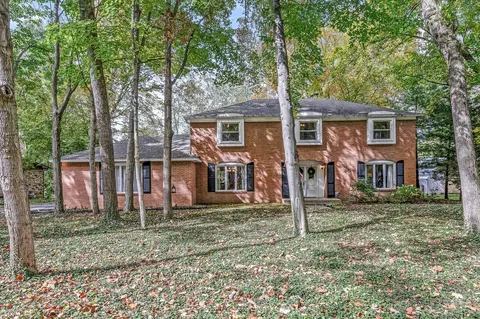 6154 Forest View Dr, Indianapolis, IN 46228