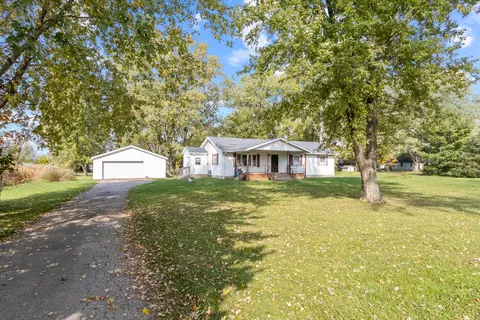 4582 W State Road 135, Trafalgar, IN 46181