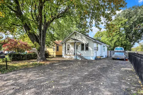 122 W Gimber St, Indianapolis, IN 46225