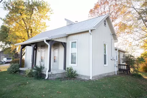 3470 S 900 E, Columbus, IN 47203