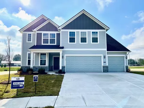 3934 Palmetto Cir, Zionsville, IN 46077