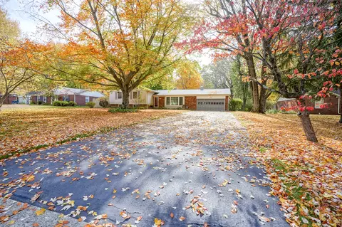 1113 Navajo Trail South Dr, Indianapolis, IN 46260