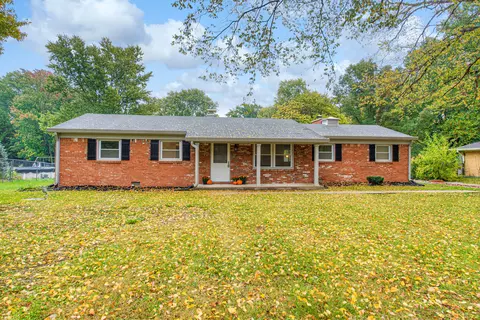 7845 Melbourne Rd, Indianapolis, IN 46268