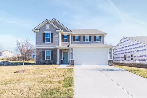 819 Stonehaven Dr, Indianapolis, IN 46239