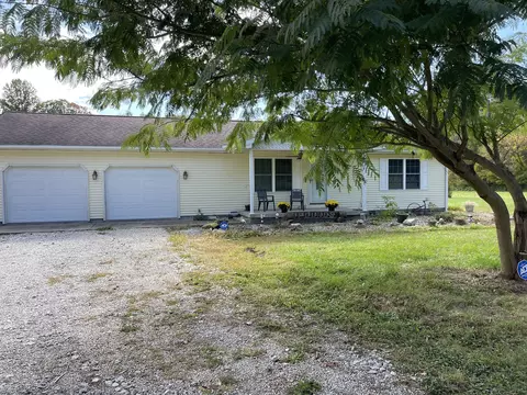 10299 E Stewart Ave, Terre Haute, IN 47805