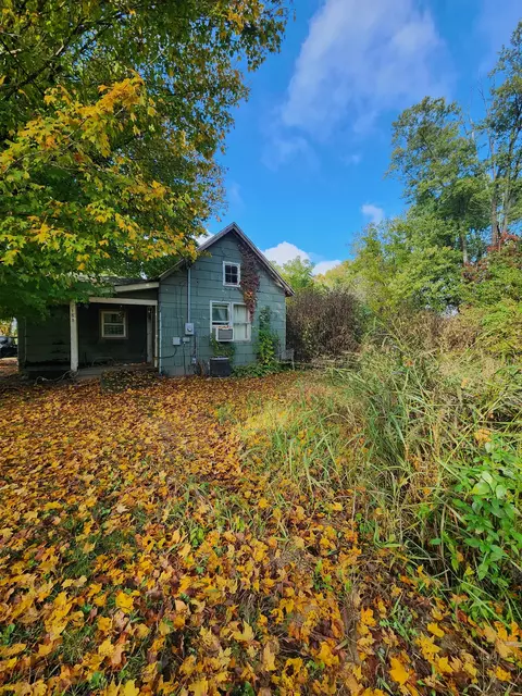 188 S Jackson St, Medora, IN 47260