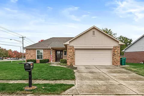 1002 Pamela Dr, Plainfield, IN 46168