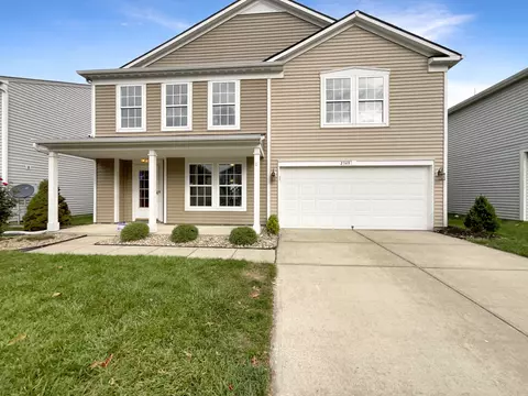 2349 Blackthorn Dr, Franklin, IN 46131