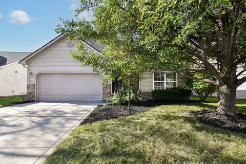 12655 Adirondack Ct, Fishers, IN 46037