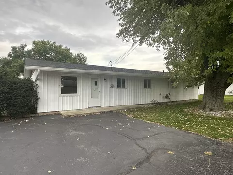 2 N Walnut St, Roachdale, IN 46172 photo 8