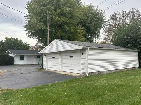 2 N Walnut St, Roachdale, IN 46172 photo 10