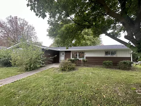 2 N Walnut St, Roachdale, IN 46172 photo 2
