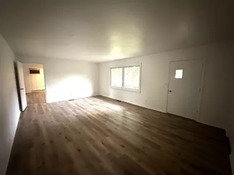 2 N Walnut St, Roachdale, IN 46172 photo 18