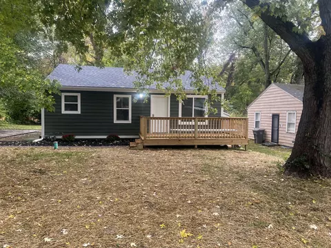 4220 N Oxford St, Indianapolis, IN 46205