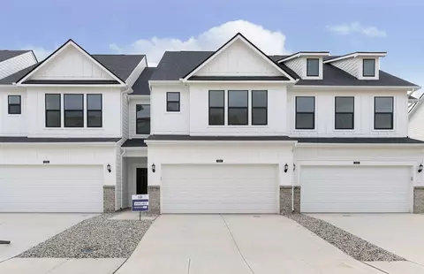 3254 Morab Dr, Zionsville, IN 46077