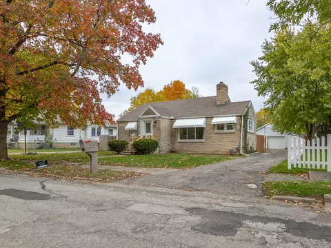 1206 S Meeker Ave, Muncie, IN 47302