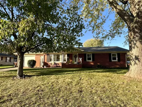 4462 W Harriet St, Edinburgh, IN 46124