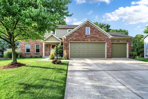 6819 Bluffridge Ct, Indianapolis, IN 46278