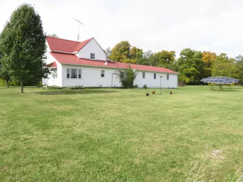 6318 E County Road 850 N, Mooreland, IN 47360