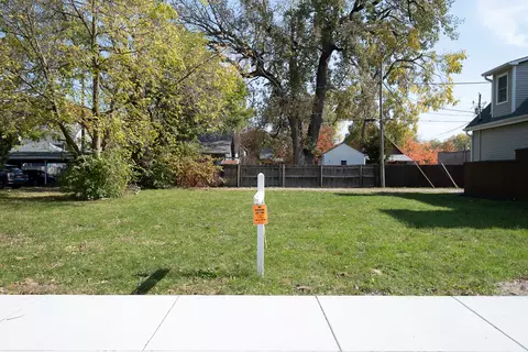 921-929 Stillwell St, Indianapolis, IN 46202