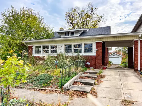 126 S 21st St, Terre Haute, IN 47803