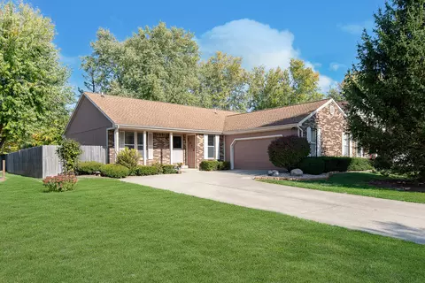 7372 Trestle Way Cir, Indianapolis, IN 46256