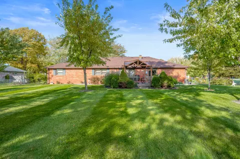 9011 Surrey Dr, Pendleton, IN 46064 photo 22