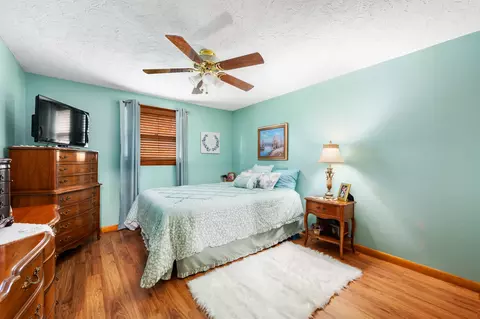 9011 Surrey Dr, Pendleton, IN 46064 photo 16