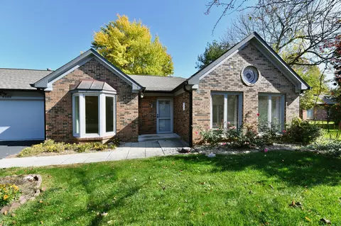 9506 Cadbury Cir, Indianapolis, IN 46260