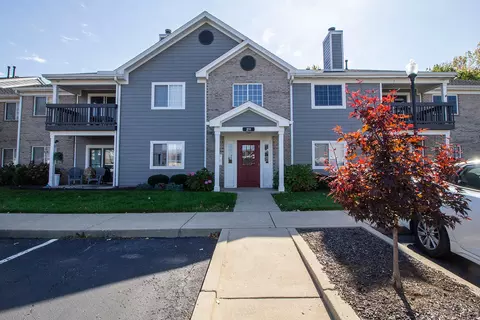 211 Faulkner Ct #104, Carmel, IN 46032
