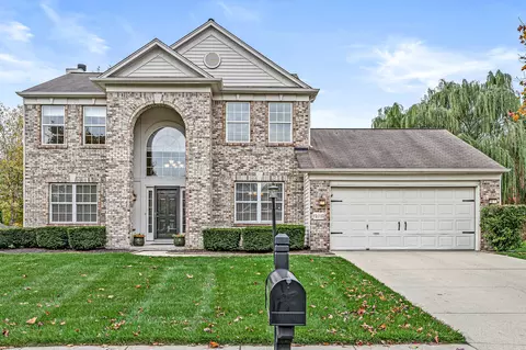12012 Cobblestone Dr, Fishers, IN 46037