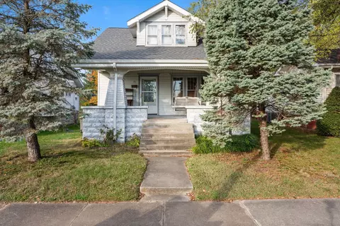 335 Emerson Dr, Seymour, IN 47274