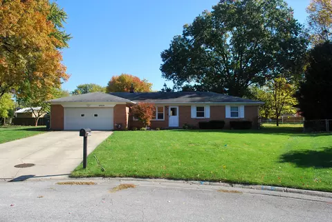 6909 Camelot Ct, Indianapolis, IN 46214