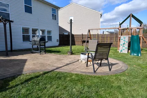 3655 Pickwick Cir, Plainfield, IN 46168 photo 6