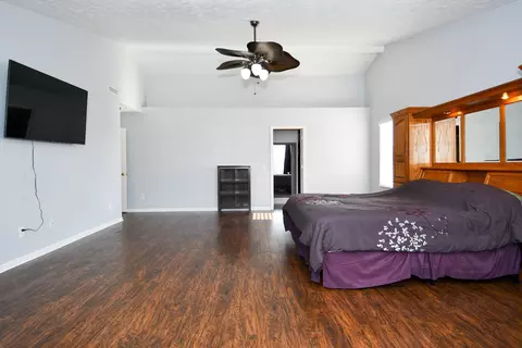 3655 Pickwick Cir, Plainfield, IN 46168 photo 15