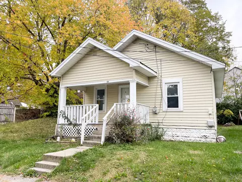 128 Burgess Ct, New Castle, IN 47362
