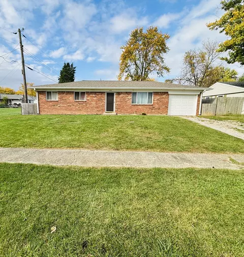 1048 Indianapolis Rd, Mooresville, IN 46158