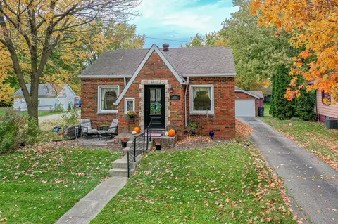 2508 E 38th St, Anderson, IN 46013