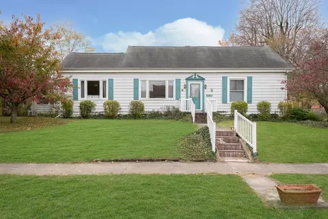 415 E Brown St, Knightstown, IN 46148