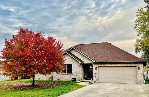 1249 S Catherine St, Martinsville, IN 46151