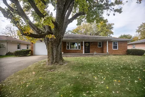 514 S Carr Rd, Plainfield, IN 46168