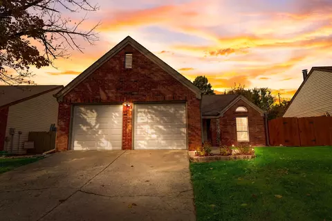 3690 Riverwood Dr, Indianapolis, IN 46214