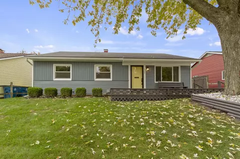 5306 E Hill Dr, Indianapolis, IN 46226