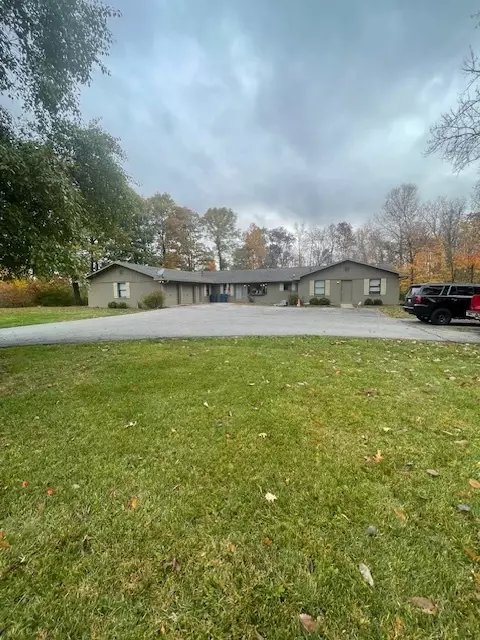 8880 E Raymond St, Indianapolis, IN 46239