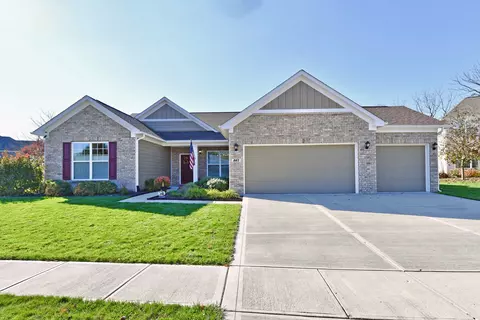 227 Buxton Ct, Westfield, IN 46074