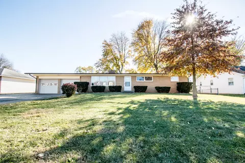 4241 E Clover St, Columbus, IN 47203