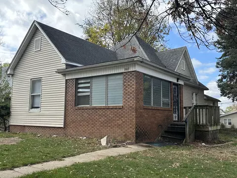 1003 S 17th St, Terre Haute, IN 47807